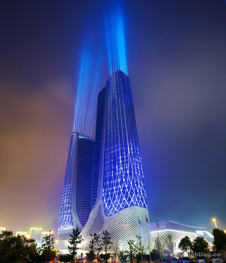 第二屆南京青奧中心雙塔及裙房項目照明工程——2015神燈獎的璀璨印記